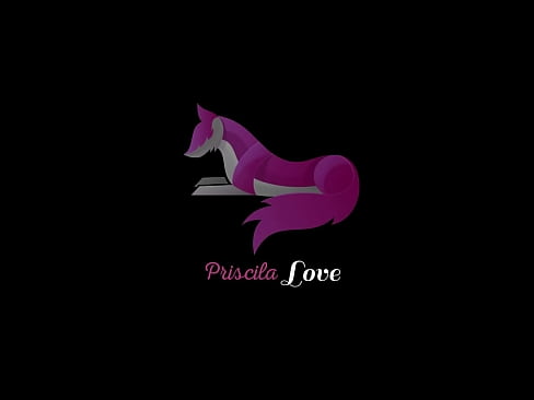 ❤️ Mes parents m'ont laissée seule avec ma sœur et j'ai versé du lait sur ses seins. ❤️❌ Porno dur at us ☑