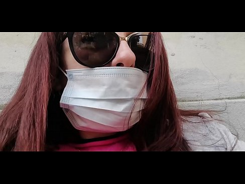 ❤️ Nicoletta se venge de son voisin et pisse dans son garage (Spécial Covid19 Quarantaine italienne) ❤️❌ Porno dur at us ☑
